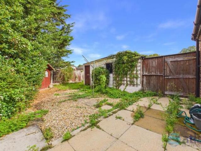 3 bedroom semi detached bungalow for sale in Eaglehurst Road, Gateacre, L25