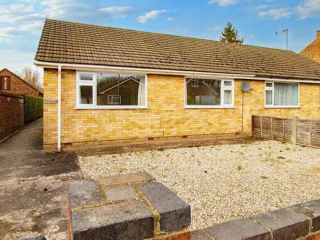 3 Bedroom Semi detached Bungalow For Sale In King´s Lynn, Norfolk