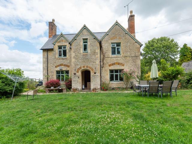 3 bedroom Semi detached for rent in Steeple Aston, Oxfordshire, OX25 5QH