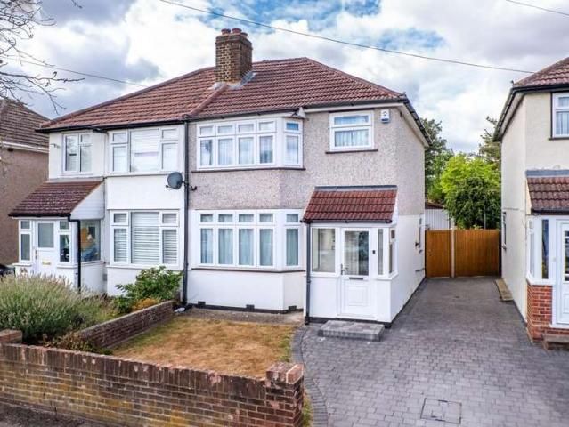 3 Bedroom Semi Detached House