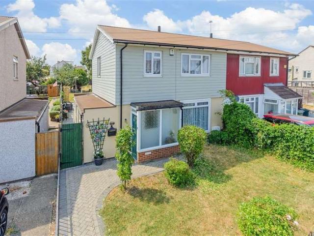 3 Bedroom Semi Detached House