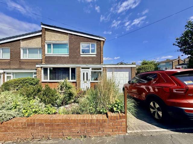 3 Bedroom Semi Detached House