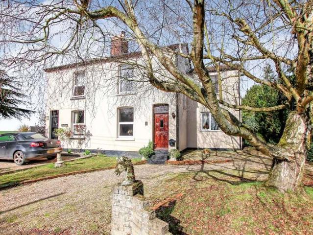3 Bedroom Semi Detached House