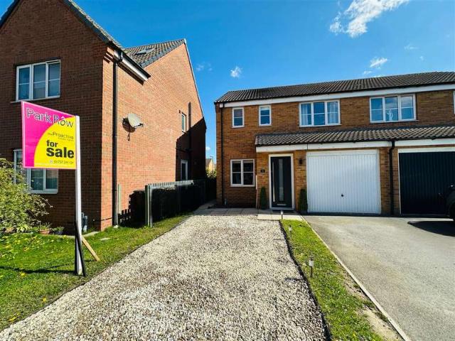 3 Bedroom Semi Detached House