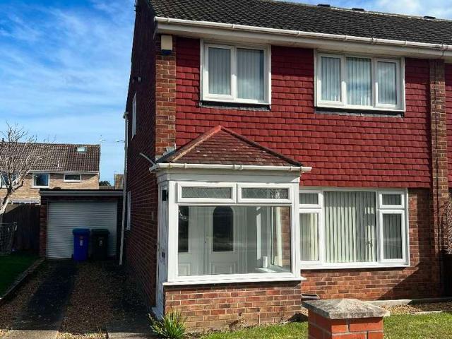 3 Bedroom Semi Detached House