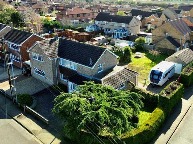 3 Bedroom Semi Detached House