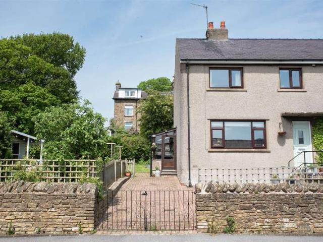 3 Bedroom Semi Detached House