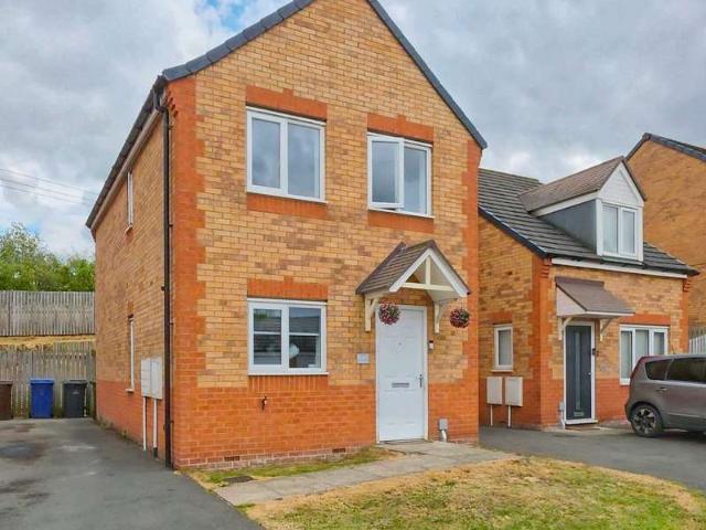 3 Bedroom Semi Detached House