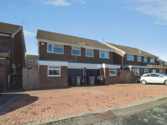 3 Bedroom Semi Detached House