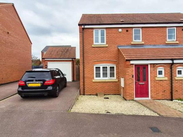 3 Bedroom Semi Detached House