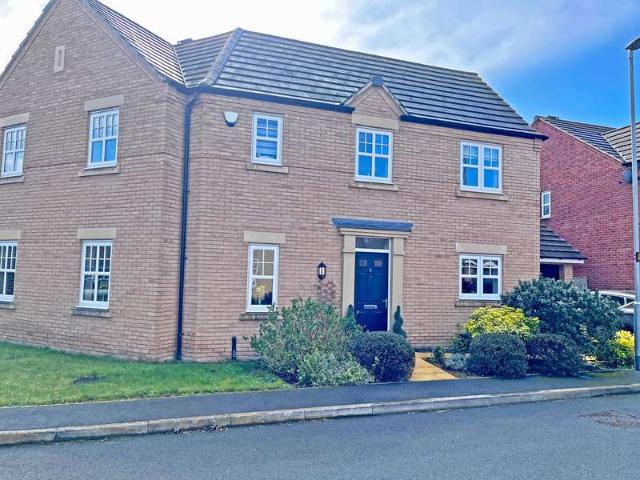 3 Bedroom Semi Detached House