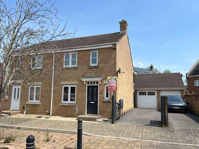 3 Bedroom Semi Detached House