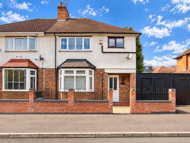 3 Bedroom Semi Detached House