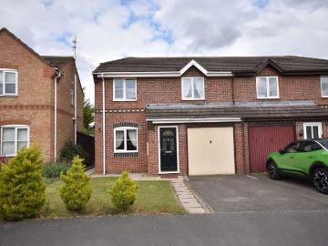 3 Bedroom Semi Detached House