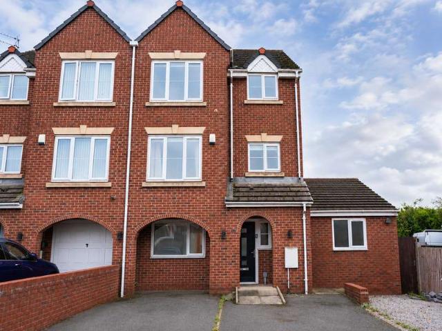 3 Bedroom Semi Detached House