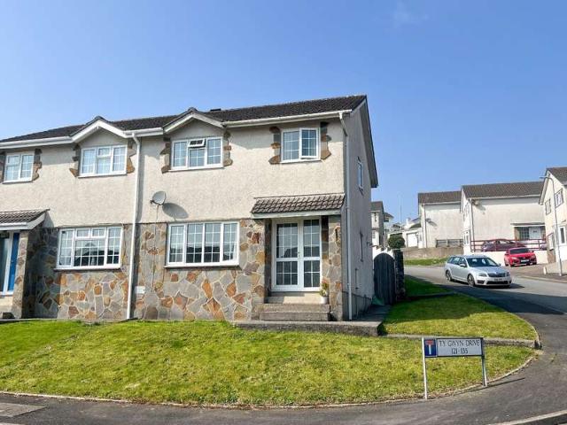 3 Bedroom Semi Detached House