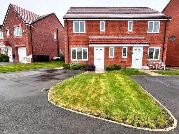 3 Bedroom Semi Detached House