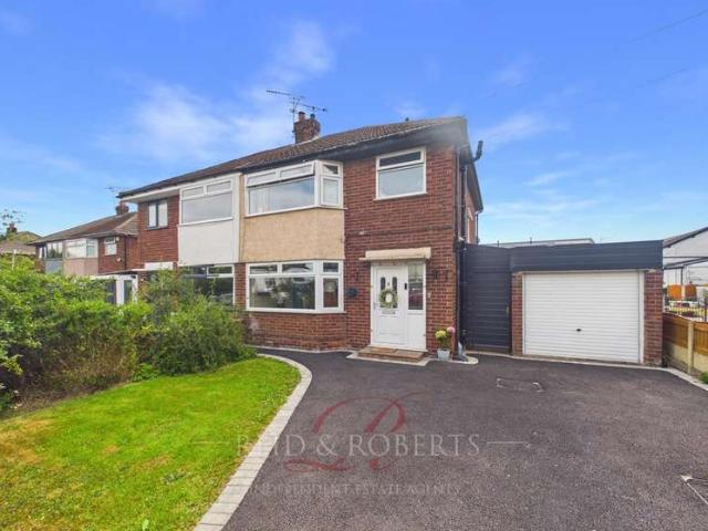 3 Bedroom Semi Detached House