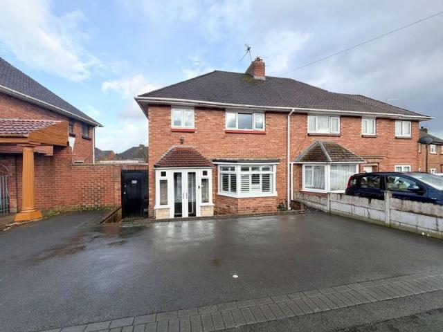 3 Bedroom Semi Detached House