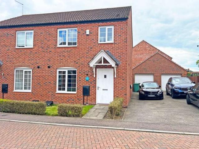 3 Bedroom Semi Detached House