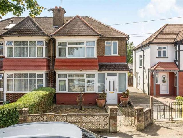 3 Bedroom Semi Detached House