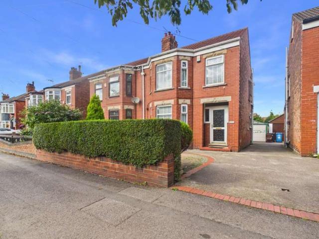 3 Bedroom Semi Detached House