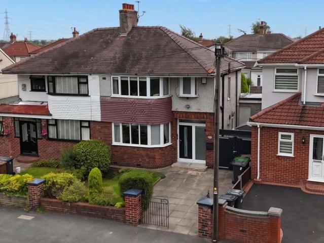 3 Bedroom Semi Detached House