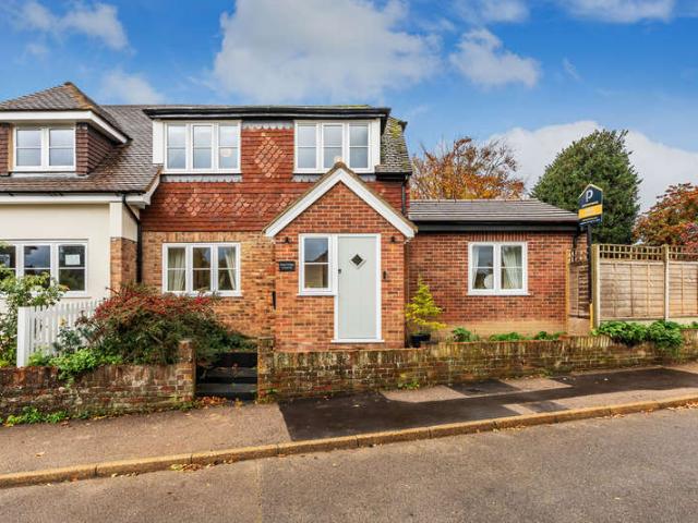 3 Bedroom Semi Detached House