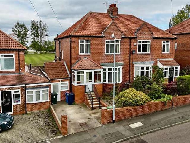 3 Bedroom Semi Detached House