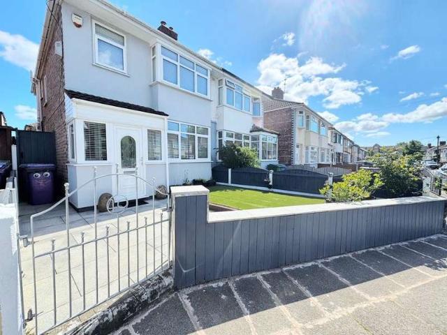 3 Bedroom Semi Detached House
