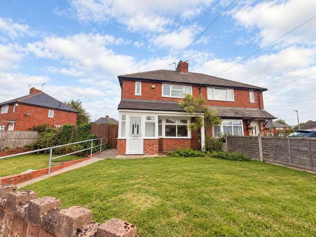 3 Bedroom Semi Detached House