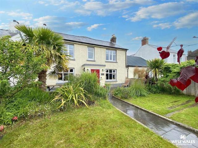 3 Bedroom Semi Detached House