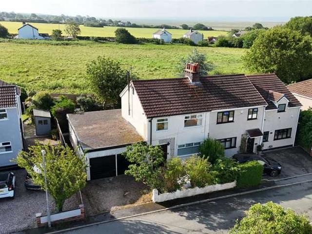 3 Bedroom Semi Detached House