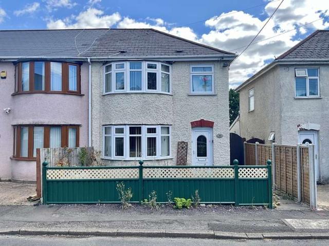 3 Bedroom Semi Detached House