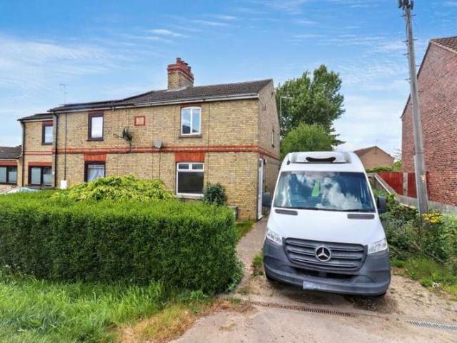2 Bedroom Semi Detached House