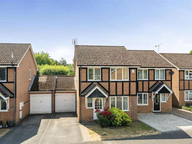 3 Bedroom Semi Detached House