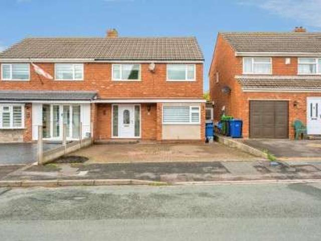 3 Bedroom Semi Detached House