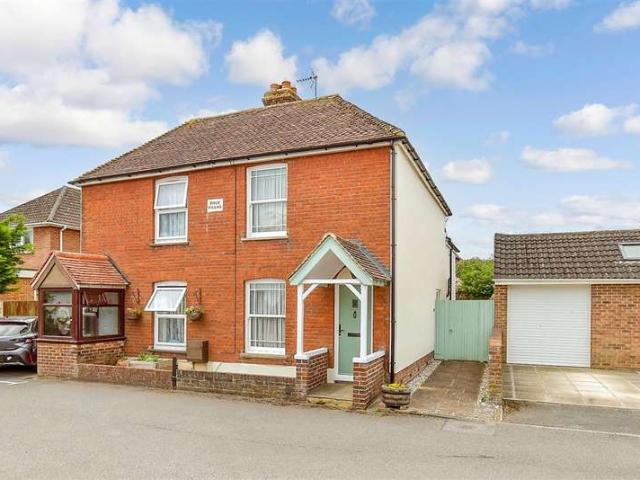 3 Bedroom Semi Detached House