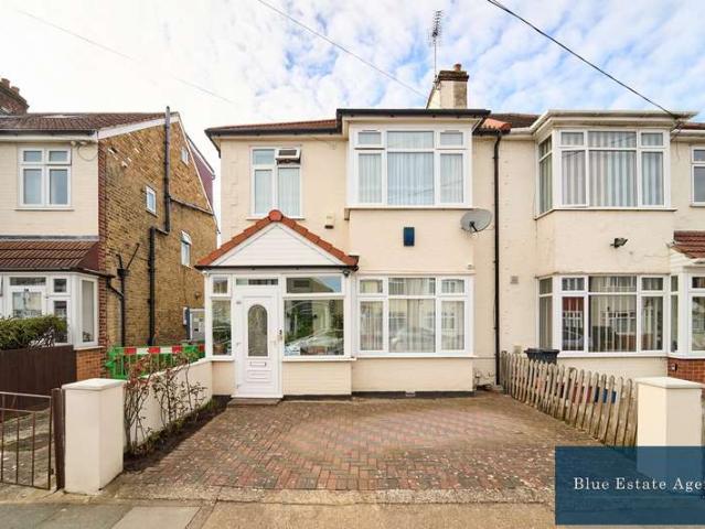 3 Bedroom Semi Detached House
