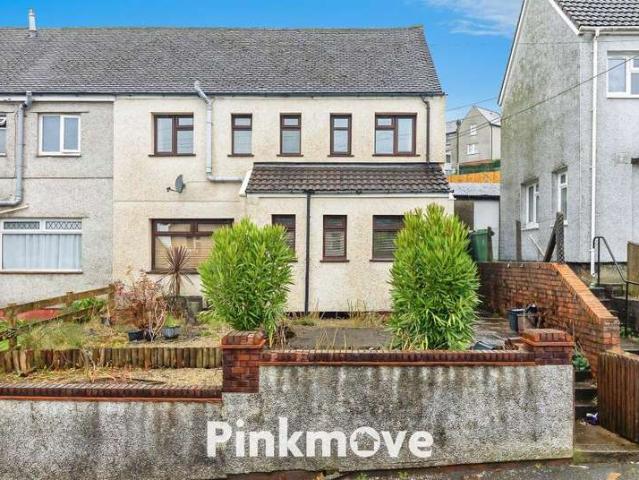3 Bedroom Semi Detached House