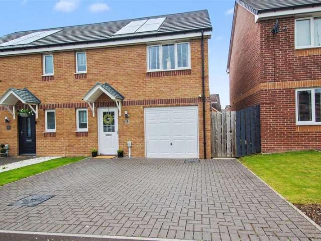 3 Bedroom Semi Detached House