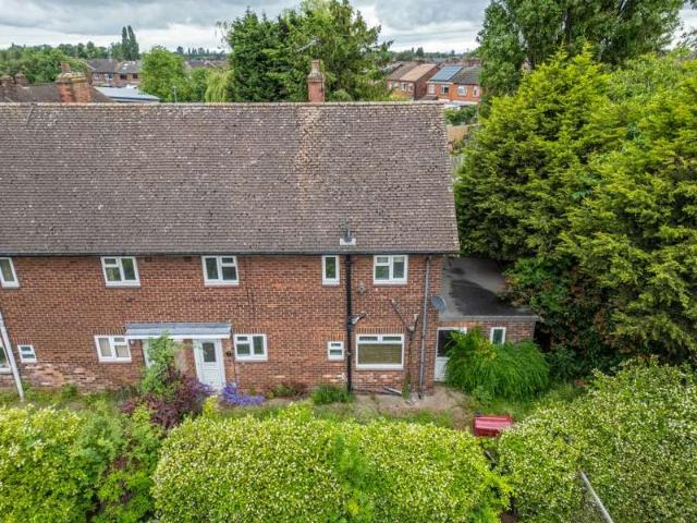 3 Bedroom Semi Detached House