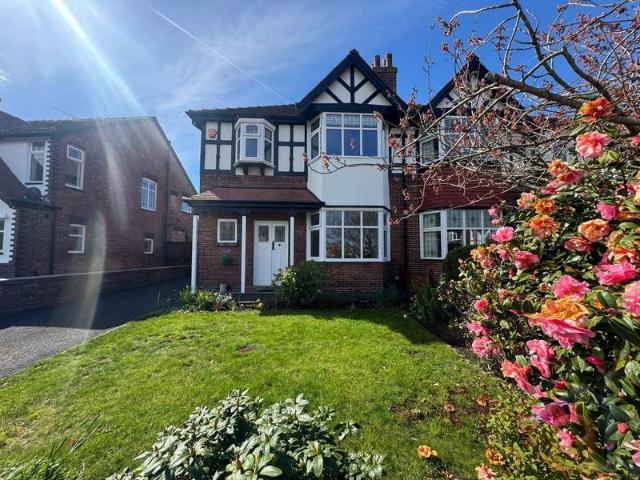 3 Bedroom Semi Detached House