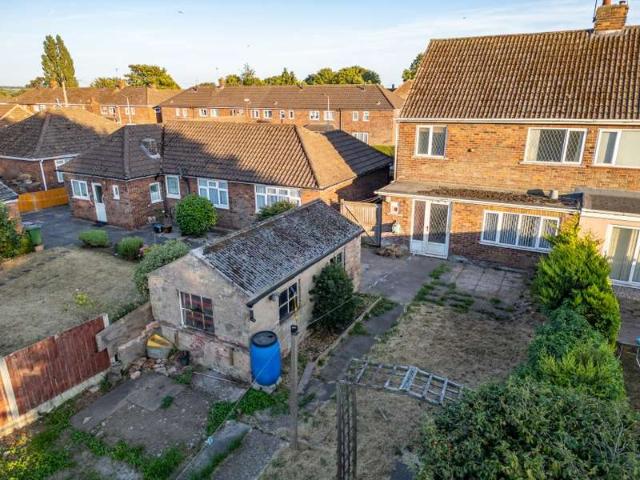 3 Bedroom Semi Detached House