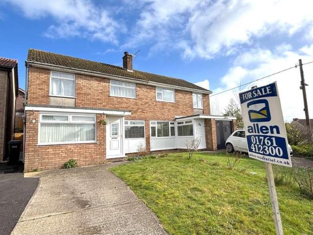 3 Bedroom Semi Detached House