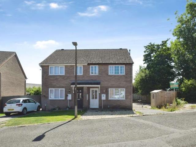 3 Bedroom Semi Detached House