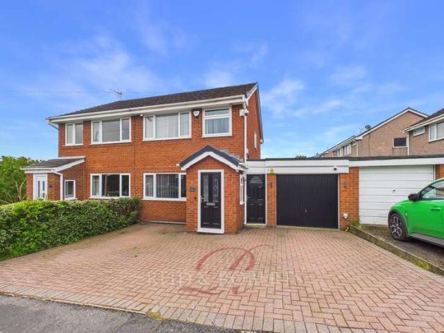 3 Bedroom Semi Detached House