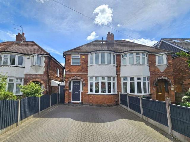3 Bedroom Semi Detached House