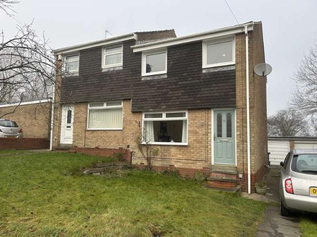 3 Bedroom Semi Detached House