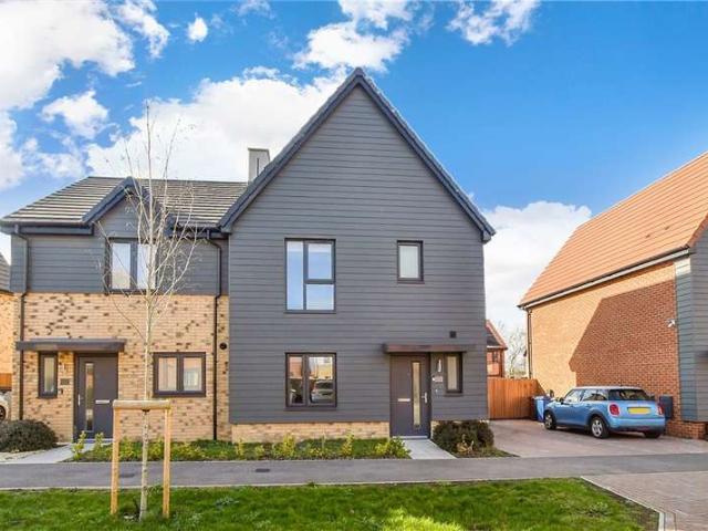 3 Bedroom Semi Detached House